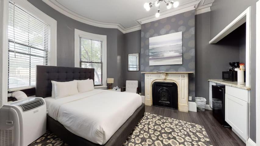 Premier Suites Bay Village ボストン エクステリア 写真