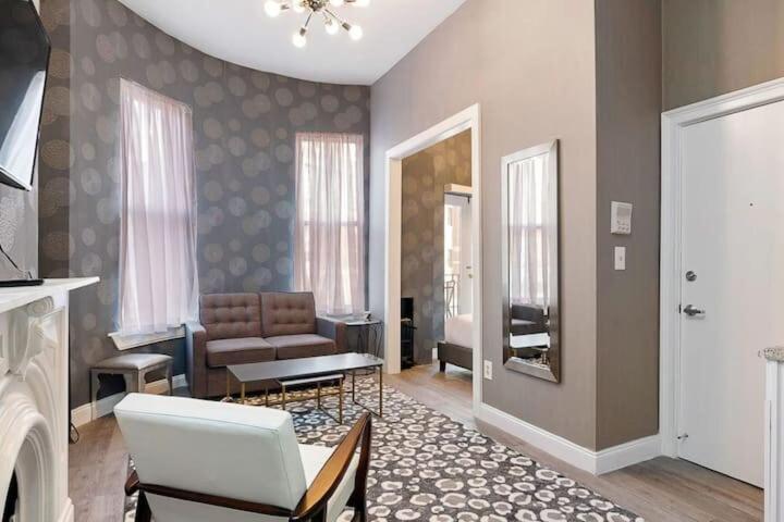 Premier Suites Bay Village ボストン エクステリア 写真